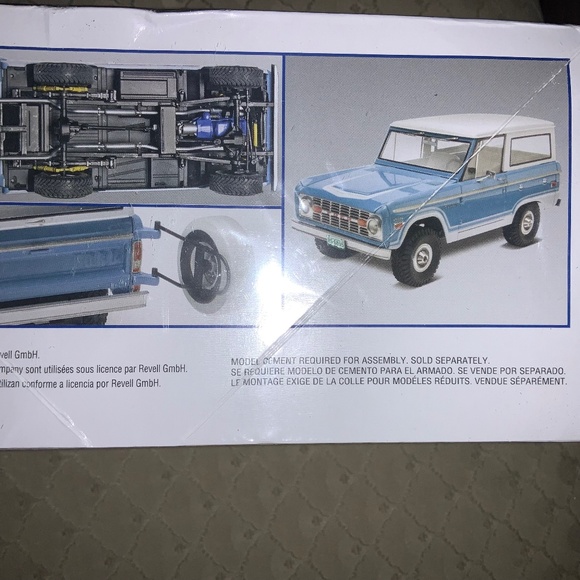 Revell Monogram Original Early Ford Bronco 1:25 Scale Plastic Model Kit - Picture 4 of 7